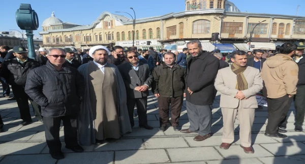 حضور سرپرست، معاونین، مسئول نهاد رهبری و کارکنان دانشگاه فرهنگیان همدان در برنامه گرامیداشت یوم الله نه دی
 2