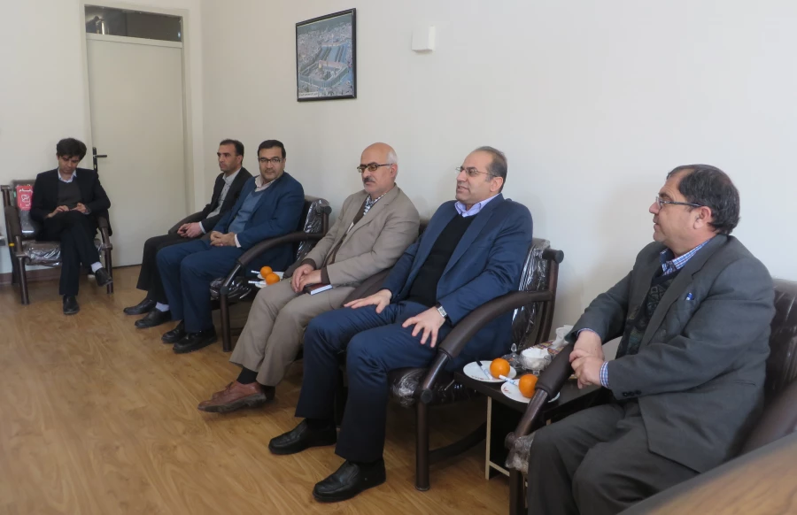 رعایت عدالت در امر مصاحبه حتما لحاظ شود تا حقی از داوطلبان ضایع نشود 3