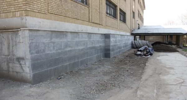 فرصت مناسبی برای انجام اقدامات زیرساختی و عمرانی در پردیس های استان ایجاد شده است

 6