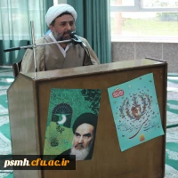 منظومه و اندیشه فکری امام روح الله (ره) حول چهار موضوع دنیامحوری، خدامحوری، دین مداری و تعقل و تدبرگرایی قابل بررسی است 2