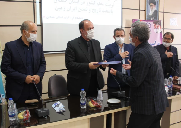 اولین موزه اسناد و مفاخر تربیت معلم کشور در دانشگاه فرهنگیان استان همدان

 2