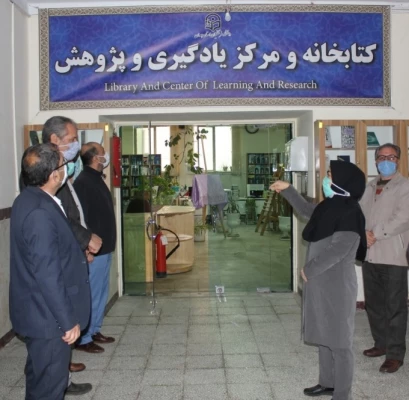 رونمایی از پوستر و تابلوی سر در جدید کتابخانه پردیس شهید مقصودی همدان  2